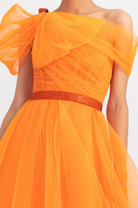 Asymmetrical bow-like corset detail tulle long dress with a fully pleated long skirt and a detachable belt - HerTrove