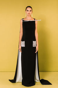 HerTrove-Sleeveless dress with cape and beaded pockets